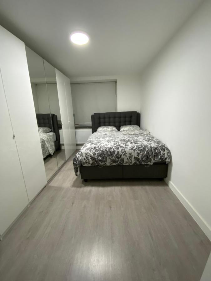 Appartement Deux Chambres Pres De Atomium Brussel Eksteriør bilde