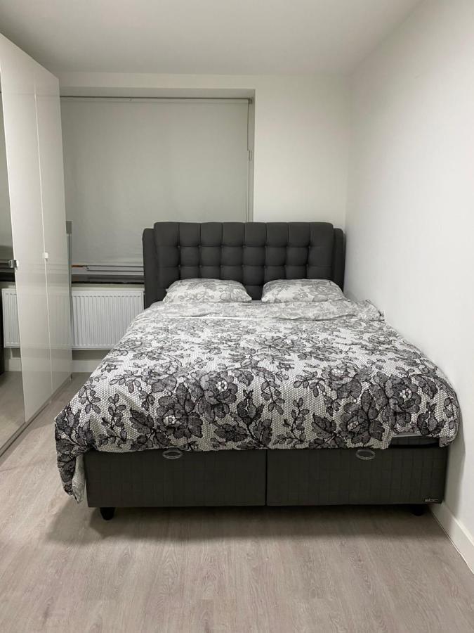 Appartement Deux Chambres Pres De Atomium Brussel Eksteriør bilde